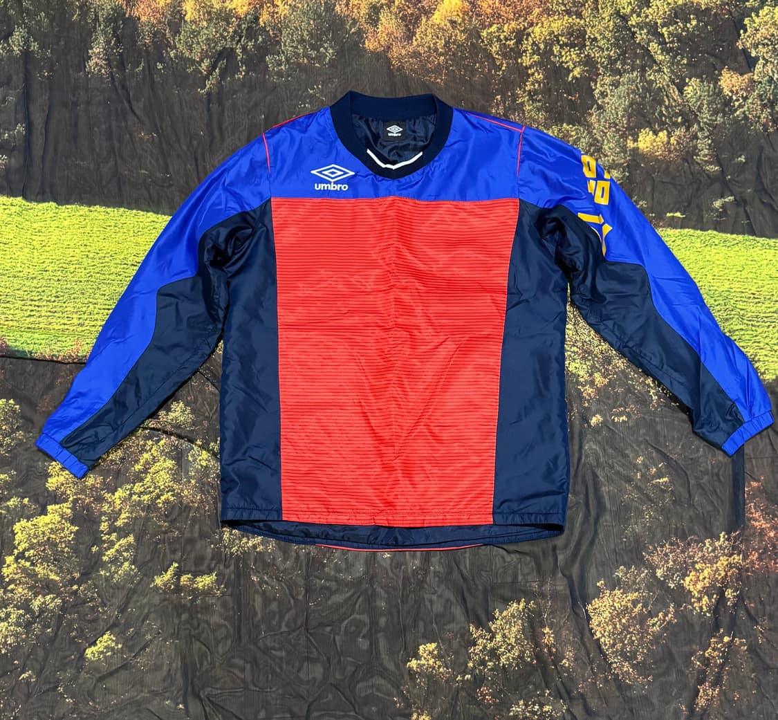 UMBRO 누빔 패딩 소재 웜업 맨투맨 S 상품이미지1