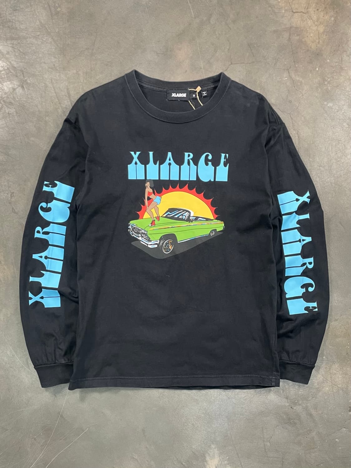 엑스라지 그래픽 롱 슬리브 상품이미지1