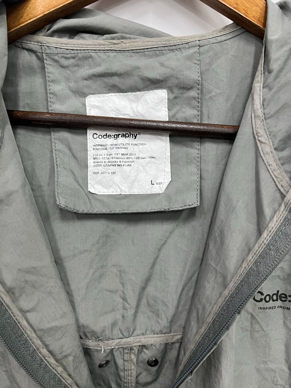 Code:graphy 그레이 민소매 바람막이  상품이미지2