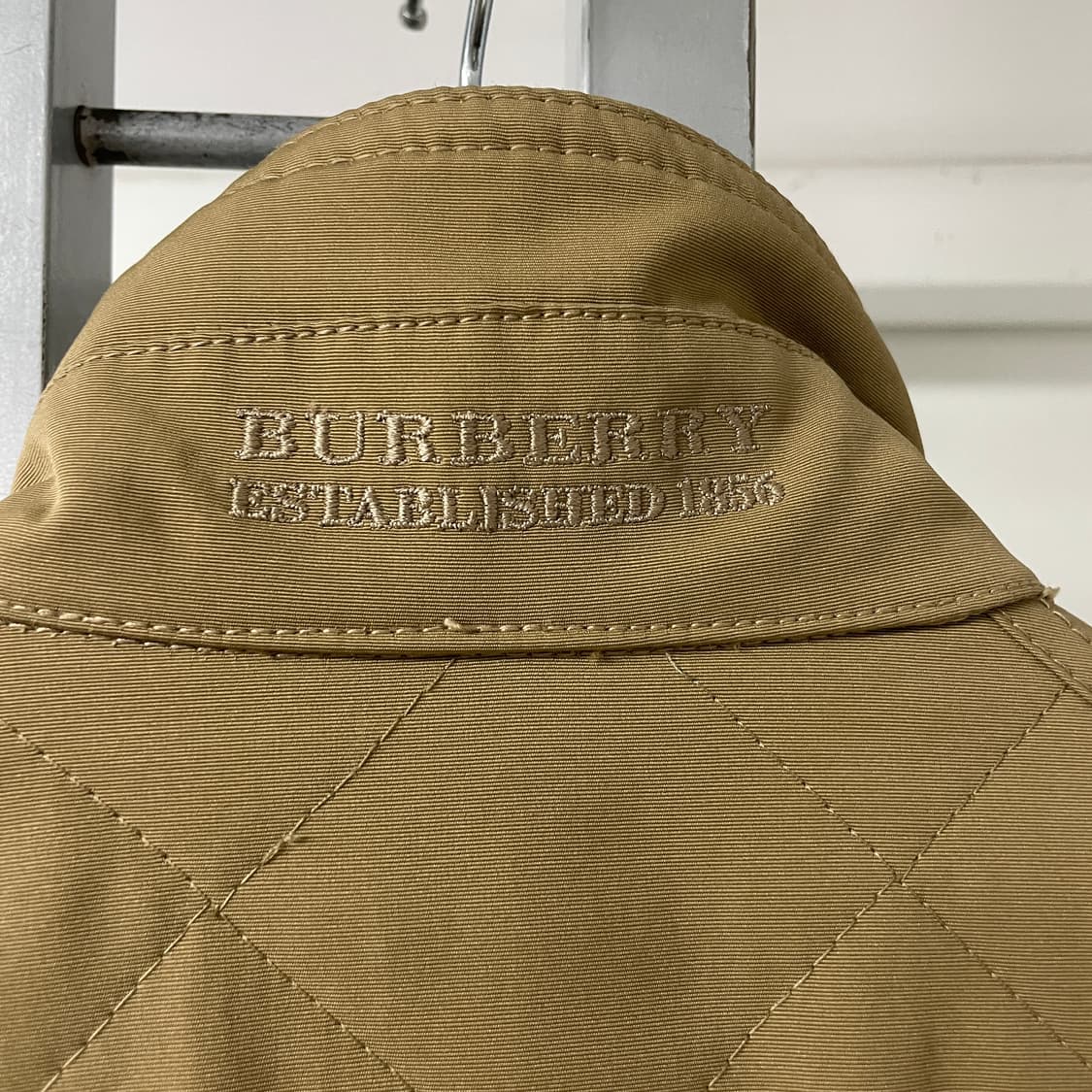 버버리 헌팅 자켓 베이지 M 상품이미지10