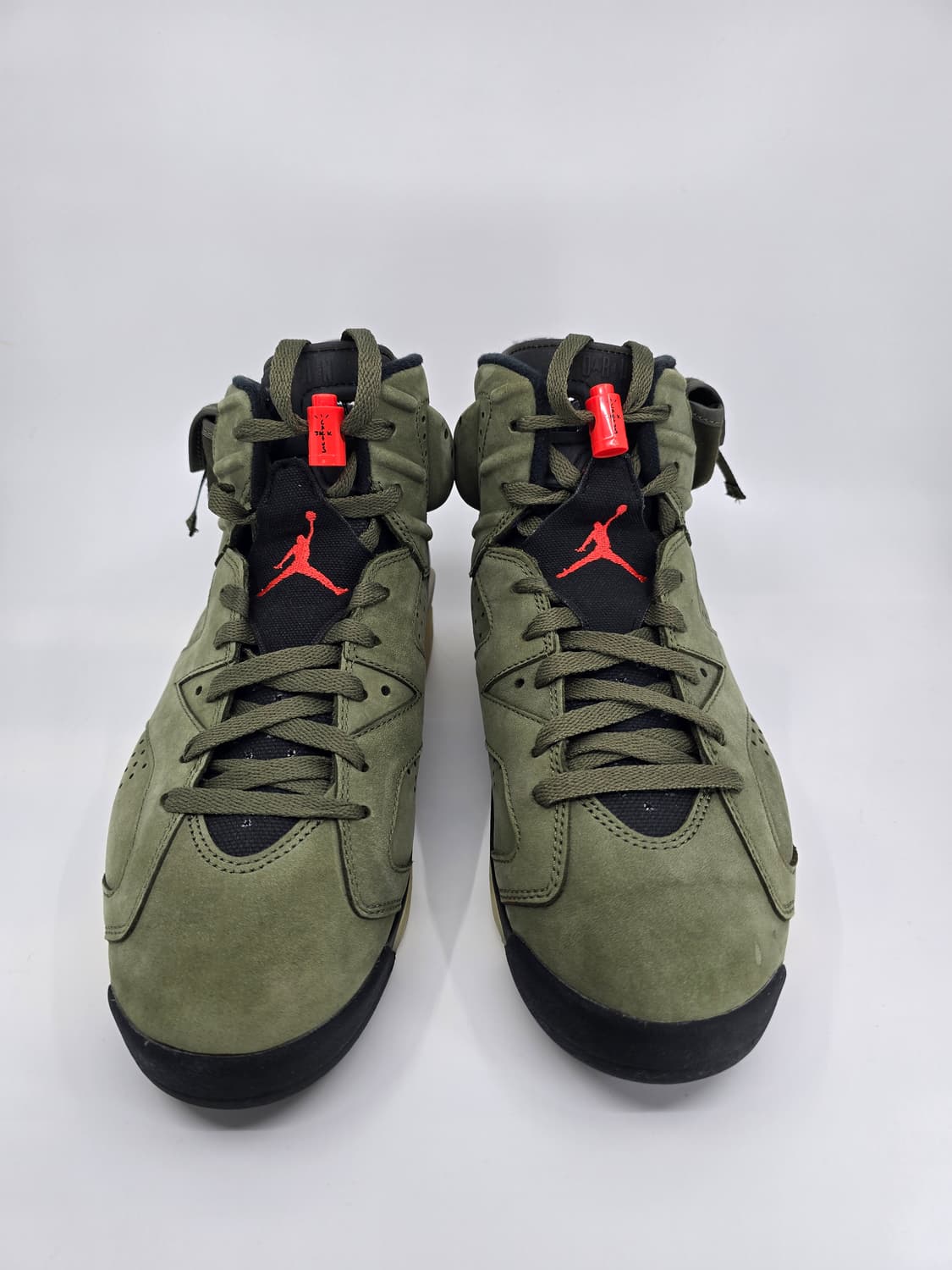 조던6 x 트래비스 스캇 레트로 올리브 (265) 상품이미지1