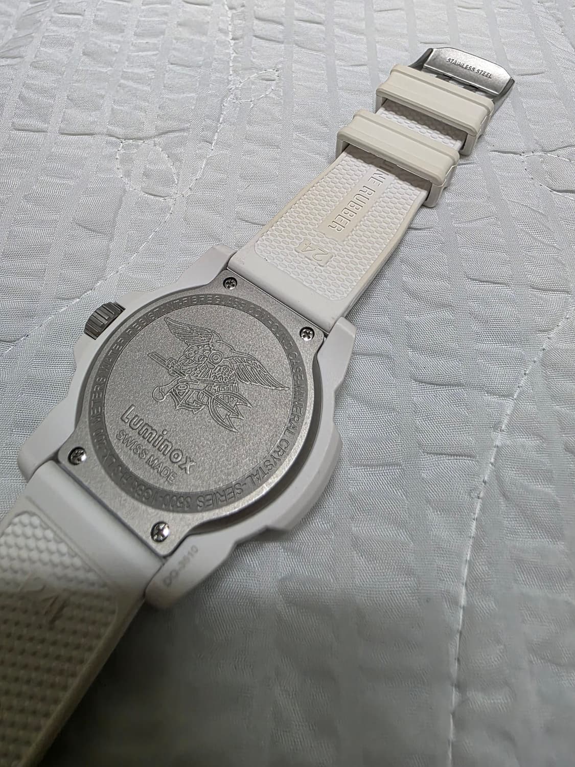 루미녹스 올제치 화이트 쿼츠 시계 LUMINOX watch 상품이미지6