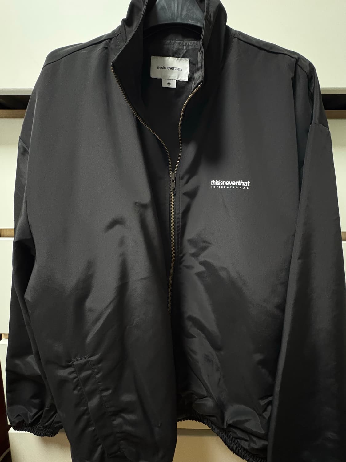 디스이즈네버댓 팀 자켓 블랙 m size 상품이미지2