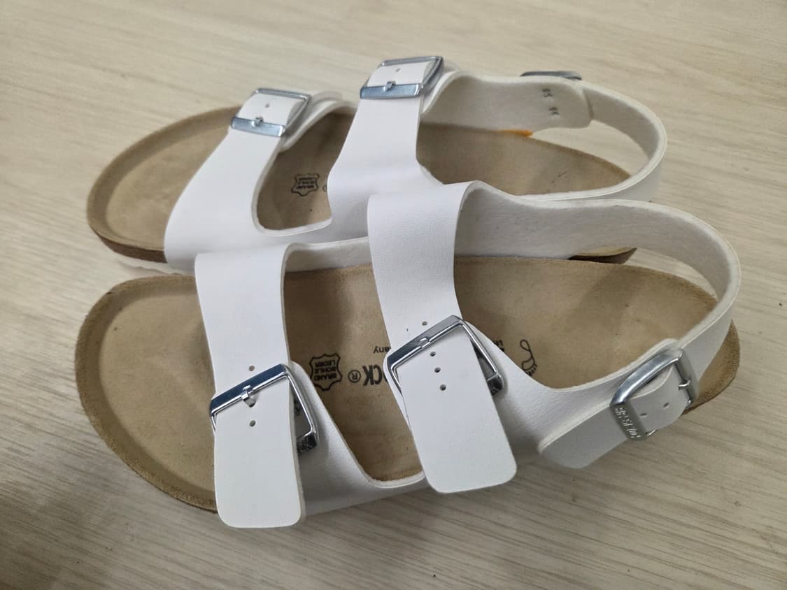 버켄스탁 샌들 화이트 42사이즈 상품이미지7
