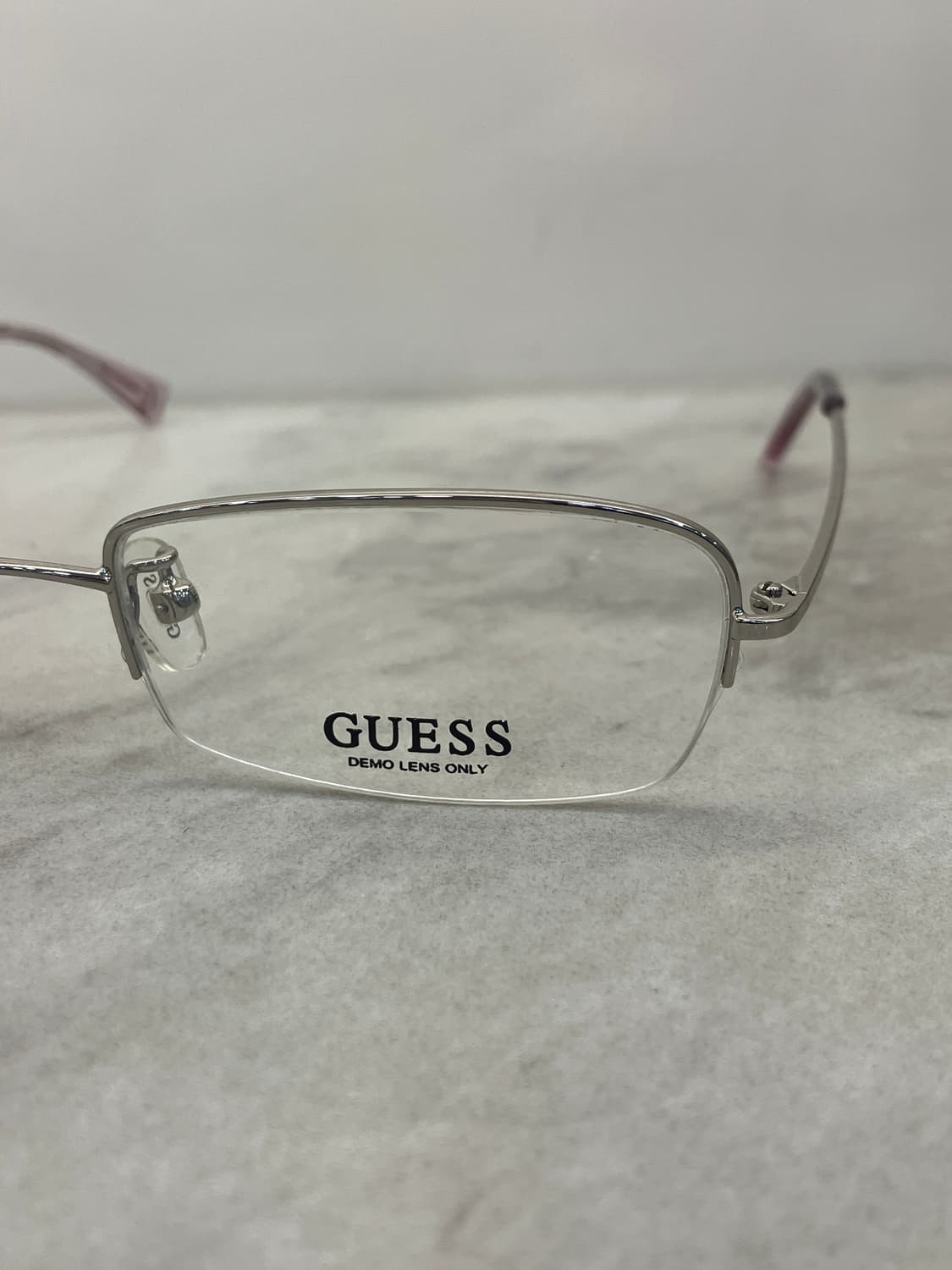 게스 GUESS 실버 스퀘어 반무테 안경 상품이미지6