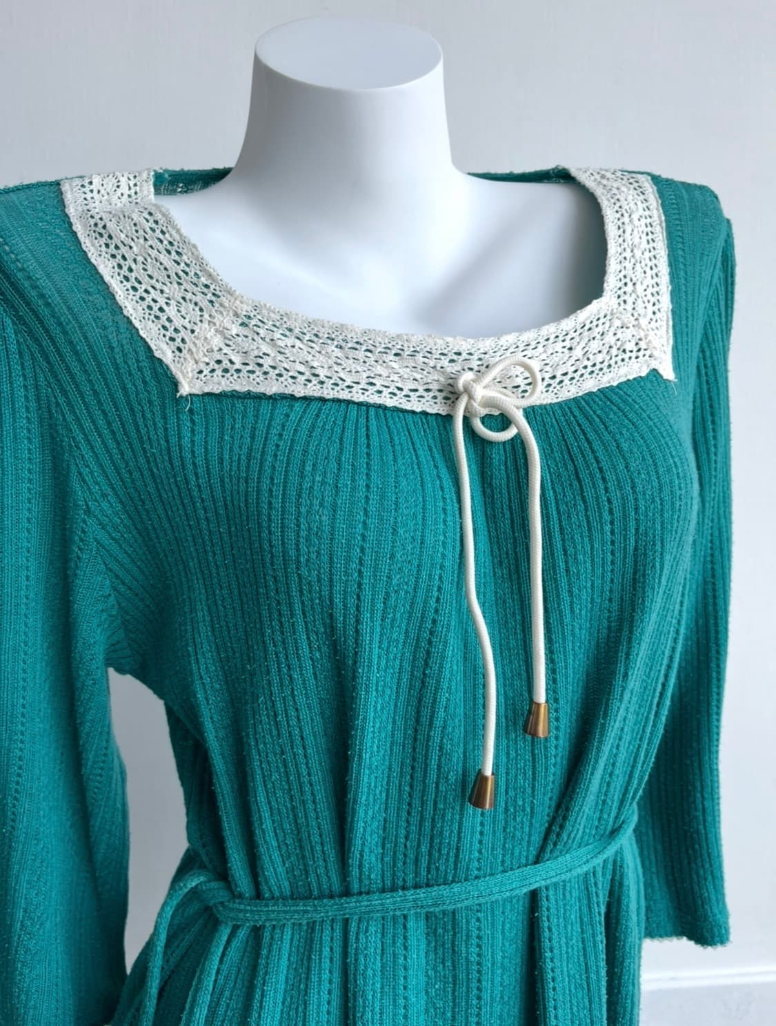 nacer mira 에메랄드 레이스 넥 니트 튜닉 상품이미지3
