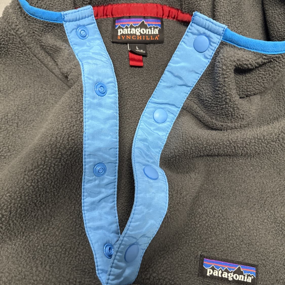 16FW 파타고니아 신칠라 스냅-티 후디 차콜/라이트 그레이 상품이미지4