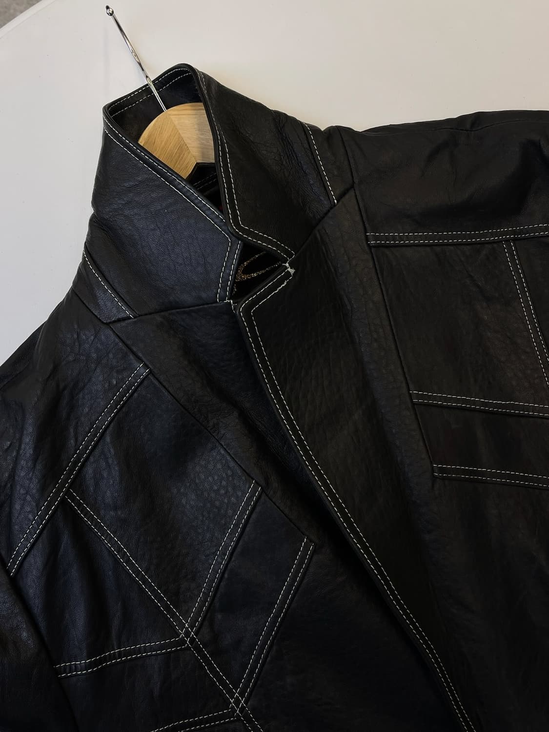 Jc 콘트라스트 스티치 레더 블레이저 상품이미지4