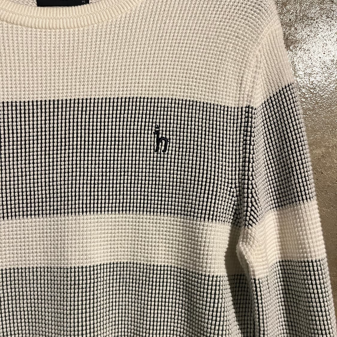 헤지스 니트 롱슬리브 상품이미지2