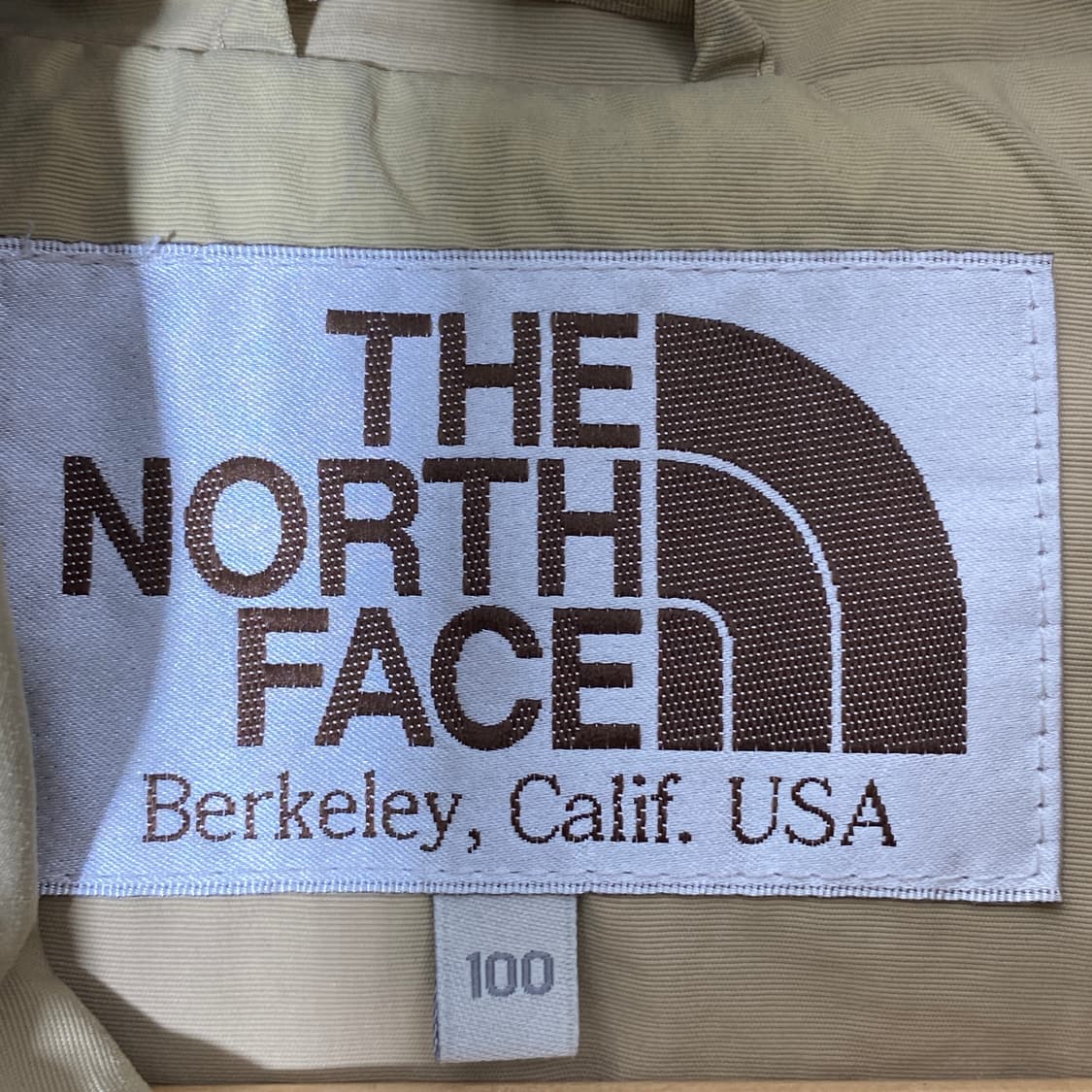 노스페이스 베이지 바람막이 L 상품이미지3