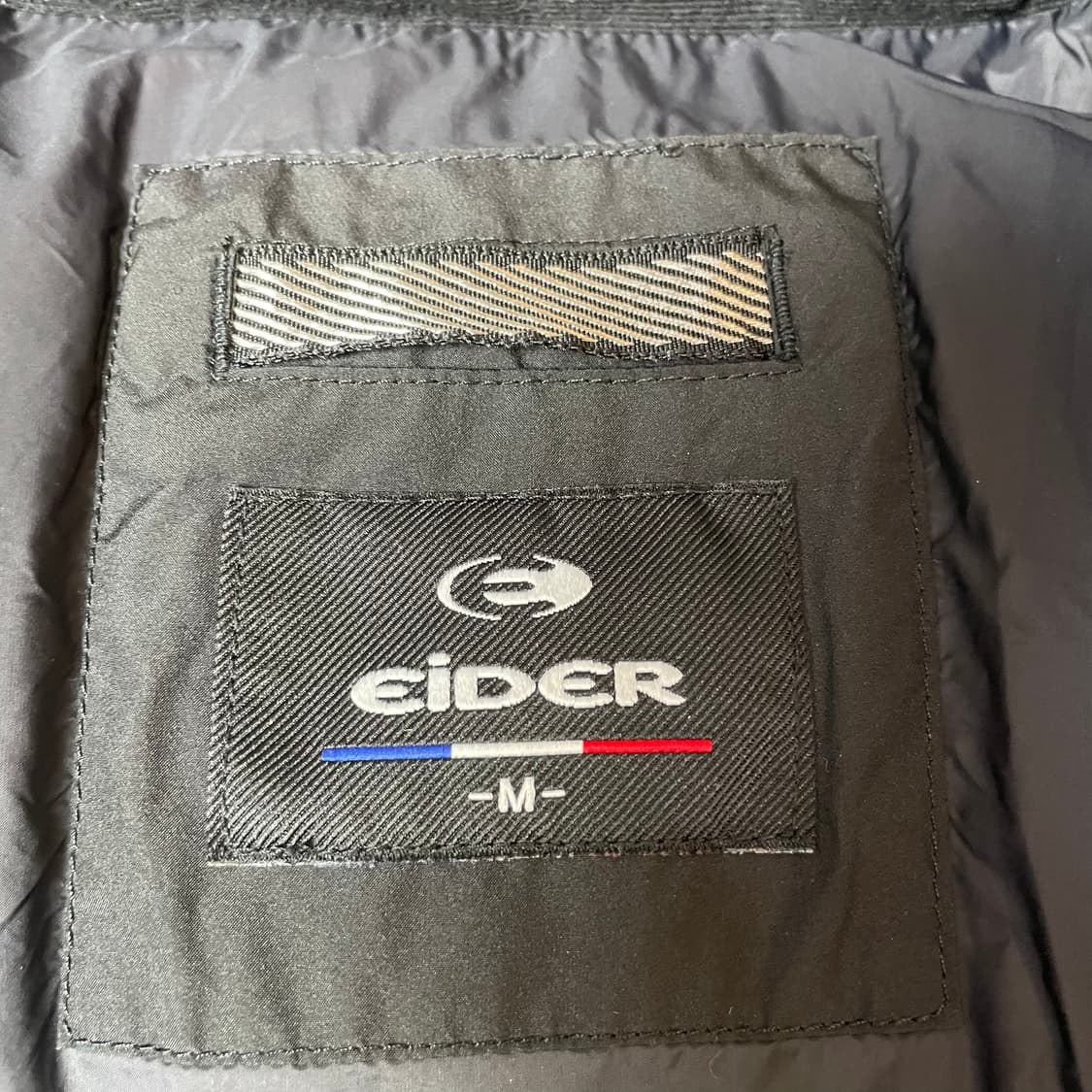 아이더 화이트 로고 블랙 푸퍼 다운 패딩 M 상품이미지5