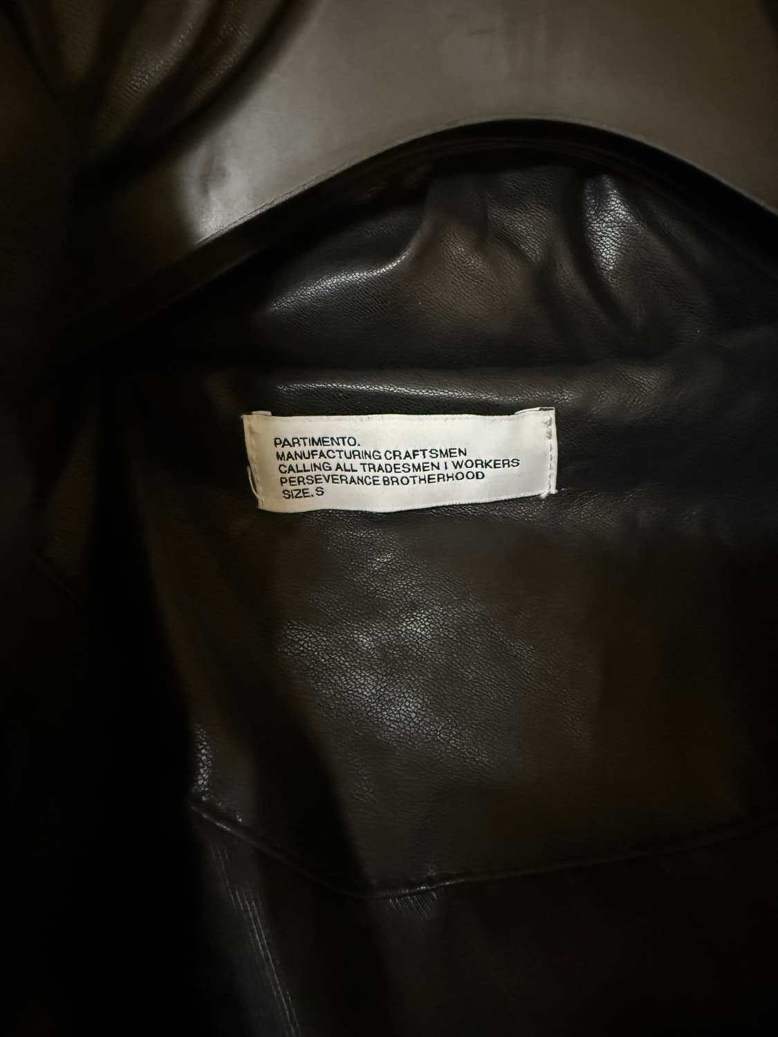 파르티멘토 비건레더 3M 신슐레이트 푸퍼 숏패딩  상품이미지4