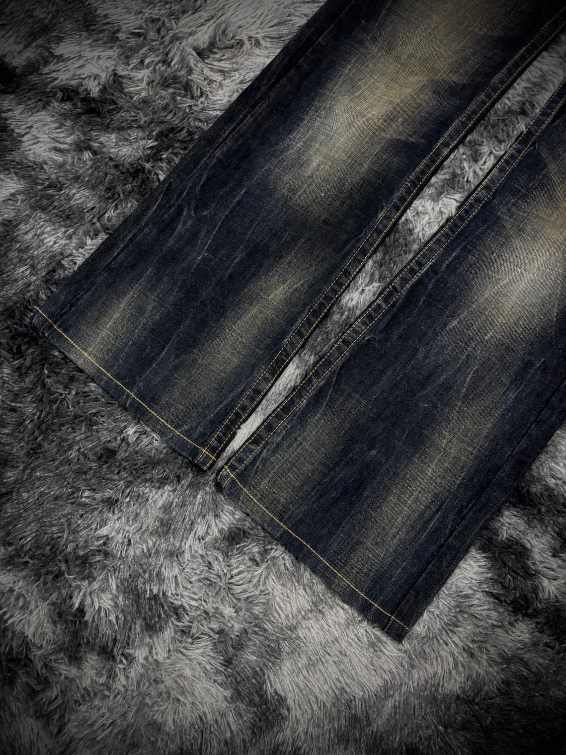 Red Pepper 스크립트 자수 워싱 부츠컷 데님팬츠 상품이미지4