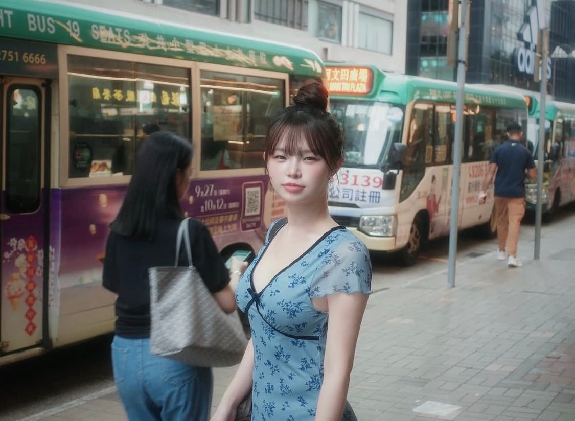 백예린 원피스 에이블리 y2k 지그재그 무신사 퍼빗 모던로브 아뜨랑스 렌 상품이미지1