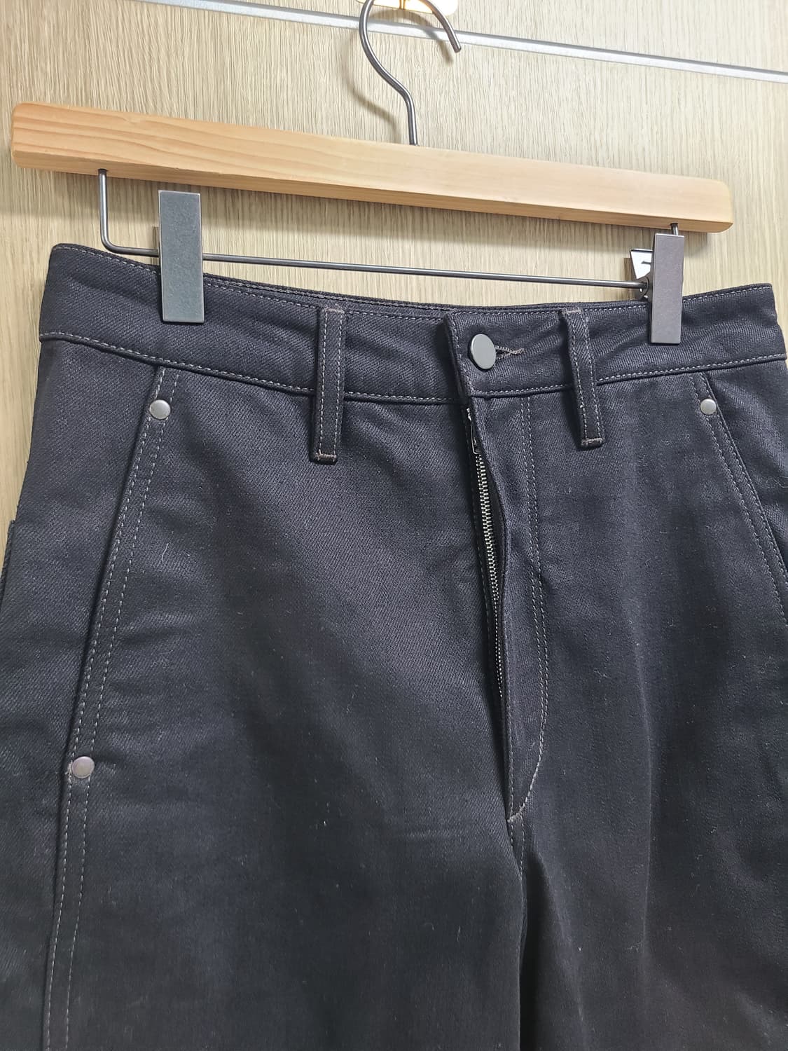 르메르 블랙 트위스트 데님바지  상품이미지2