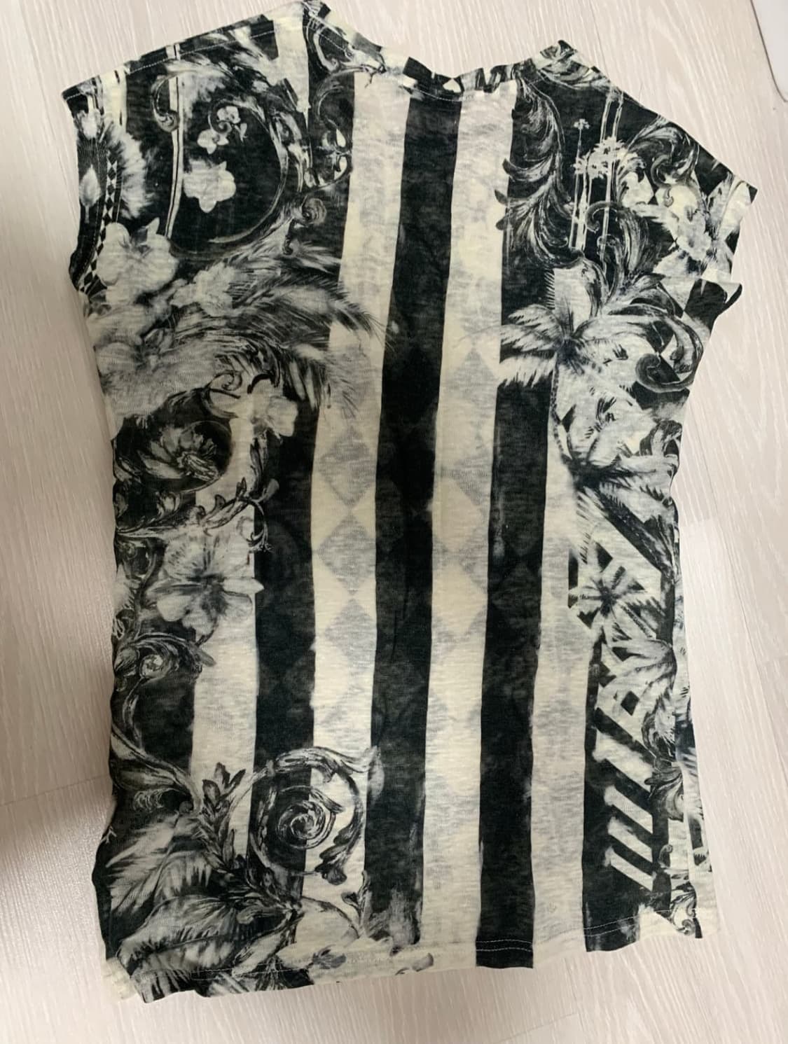 발망 반팔티 상품이미지2