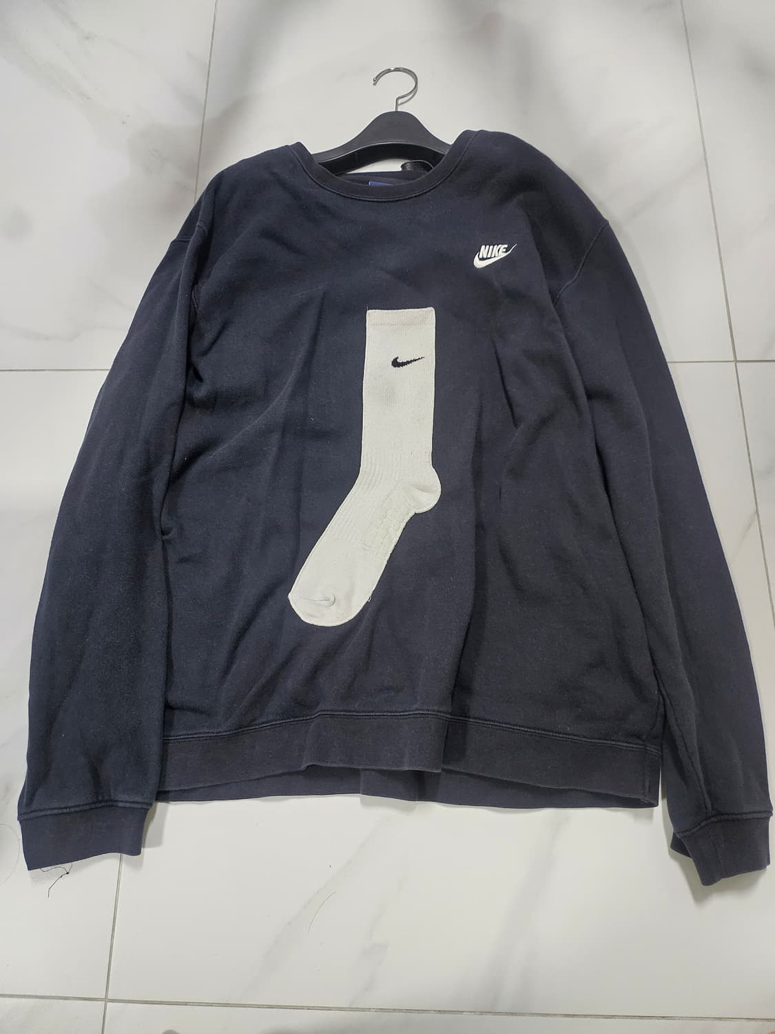 나이키 양말리폼 맨투맨 상품이미지1