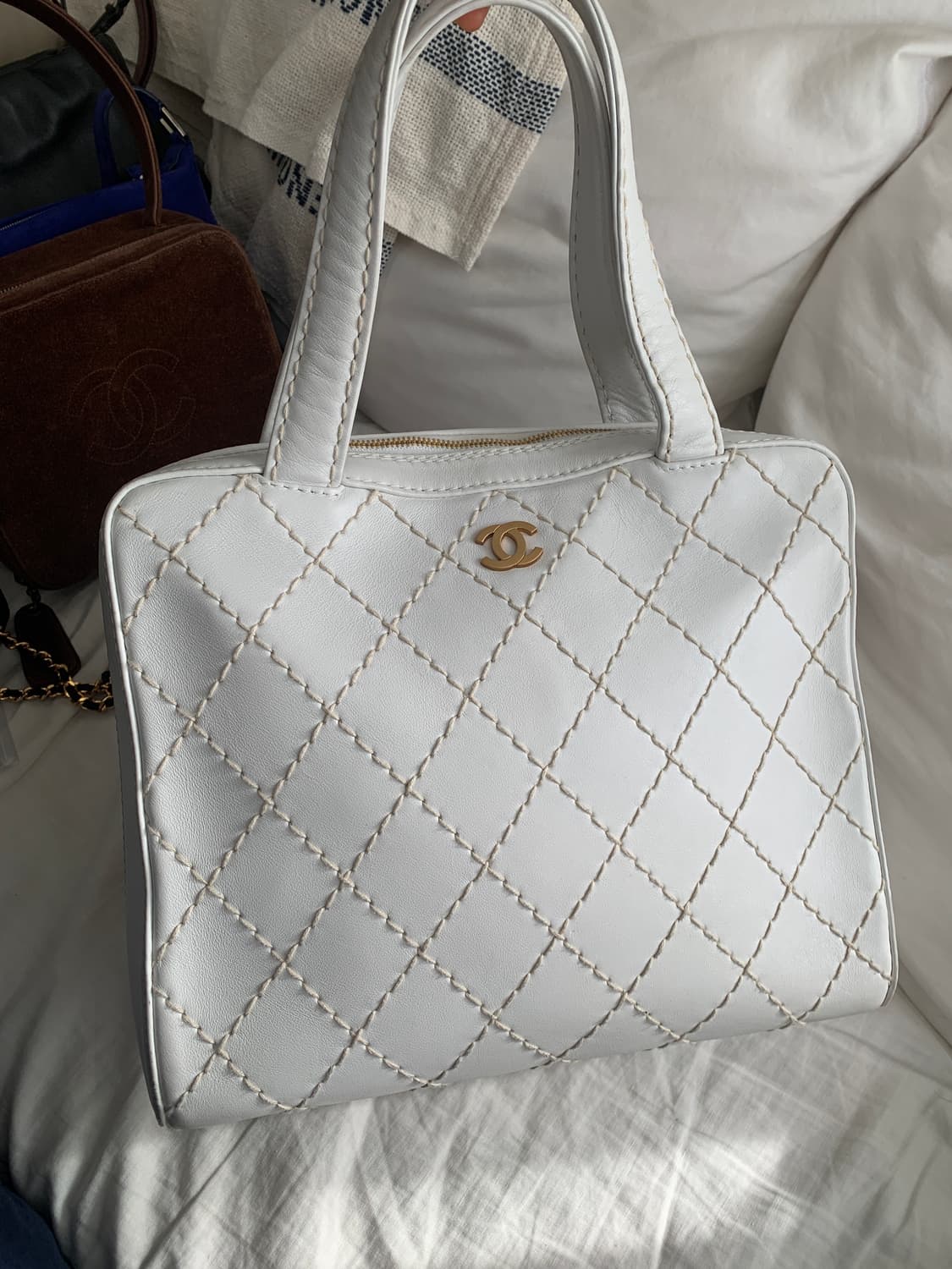 샤넬 화이트 백  상품이미지4