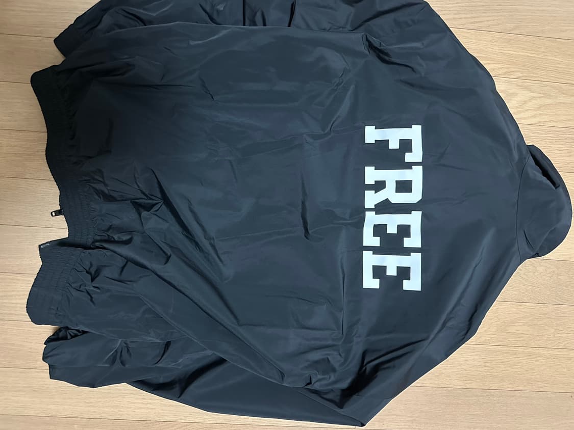 (새상품급) 발렌시아가 포플린 FREE 자켓 46 사이즈 상품이미지4