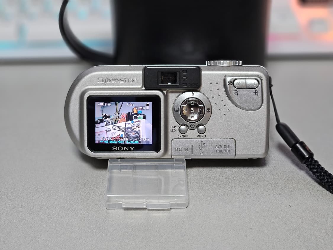 소니 사이버샷 P9 필카 감성 디카 A급 상품이미지4