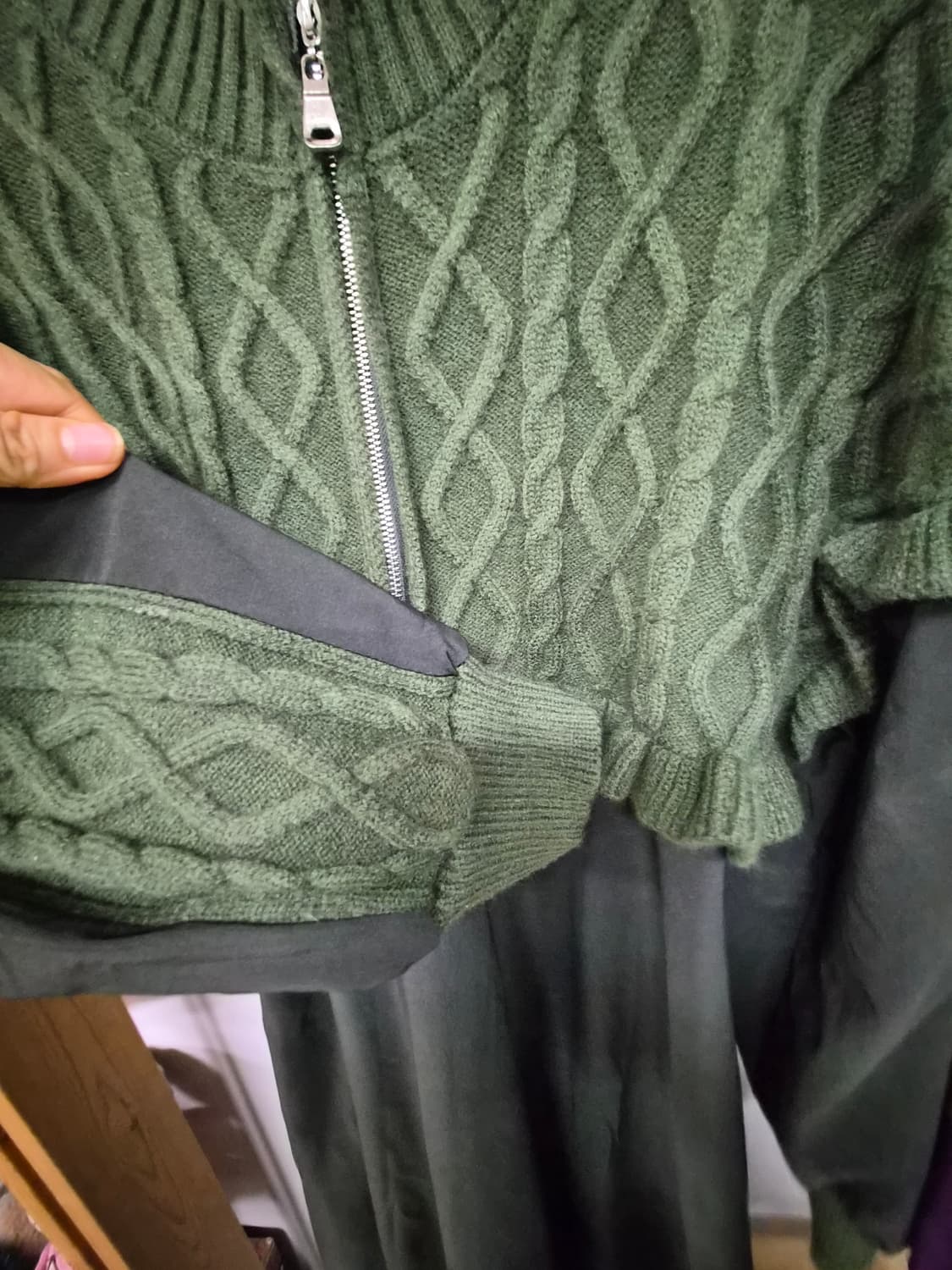 케이블 니트프릴 원피스 상품이미지5