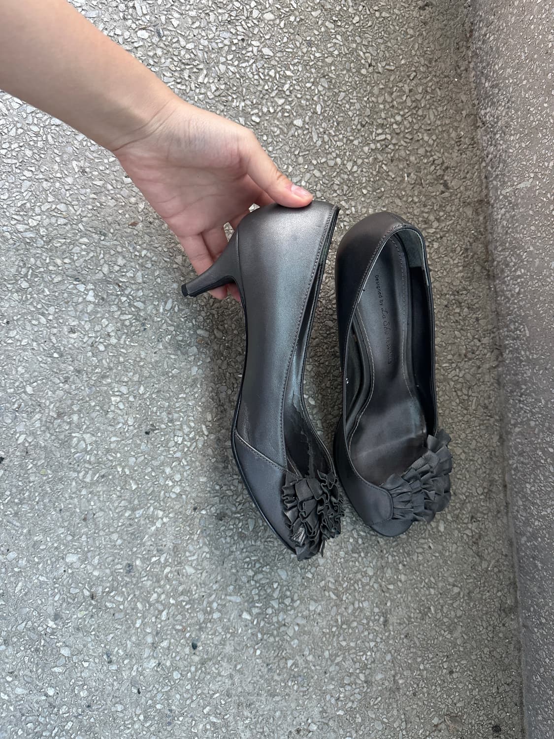 Vintage Ruffle Peep Toe Heels 상품이미지4