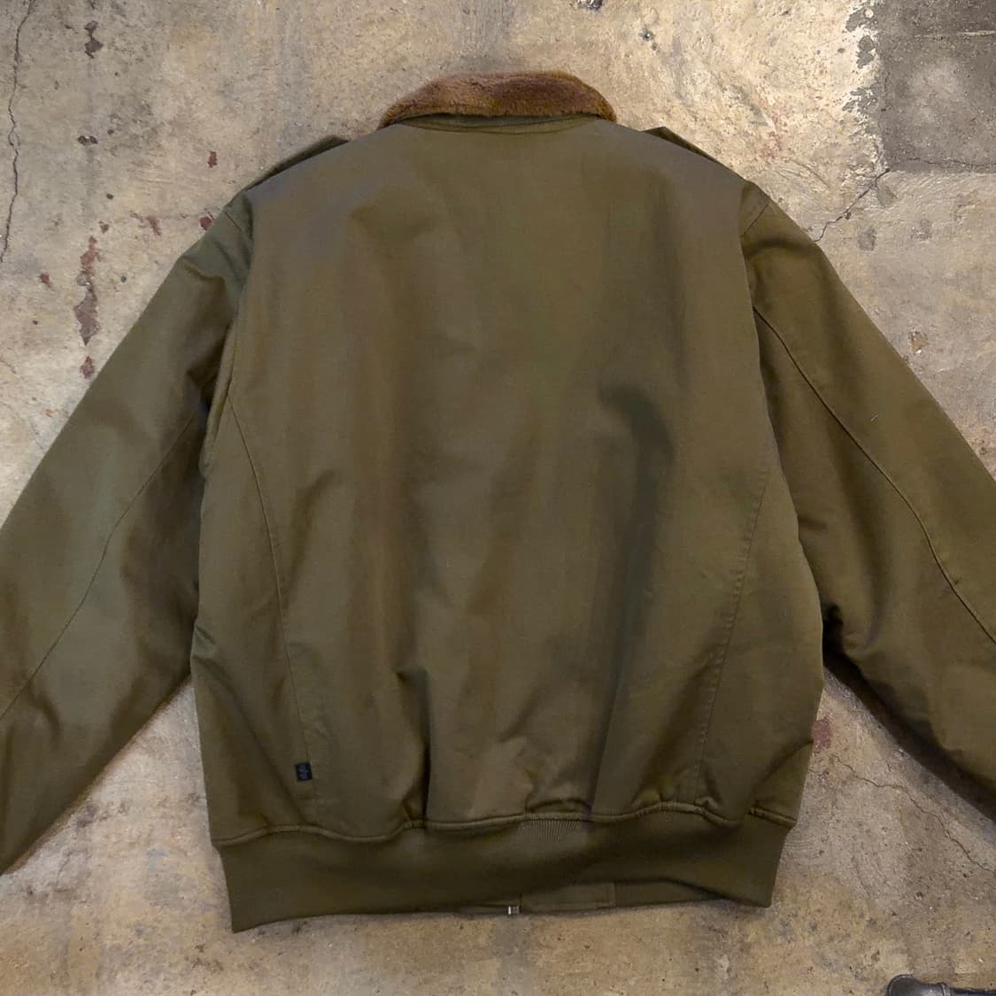 알파인더스트리 B10 플라이트 자켓 상품이미지6