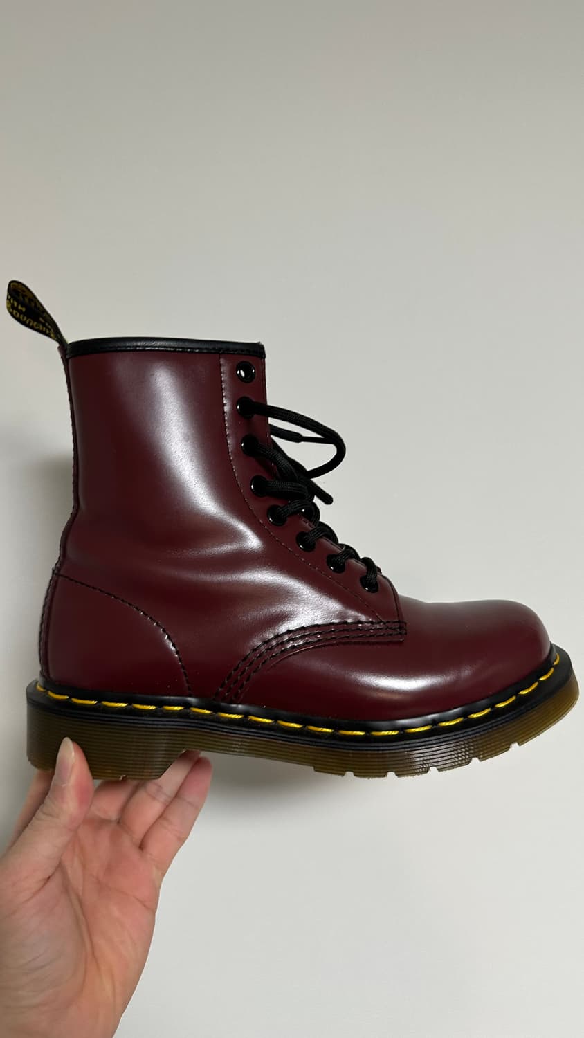 닥터마틴 1460 체리레드 220 상품이미지1
