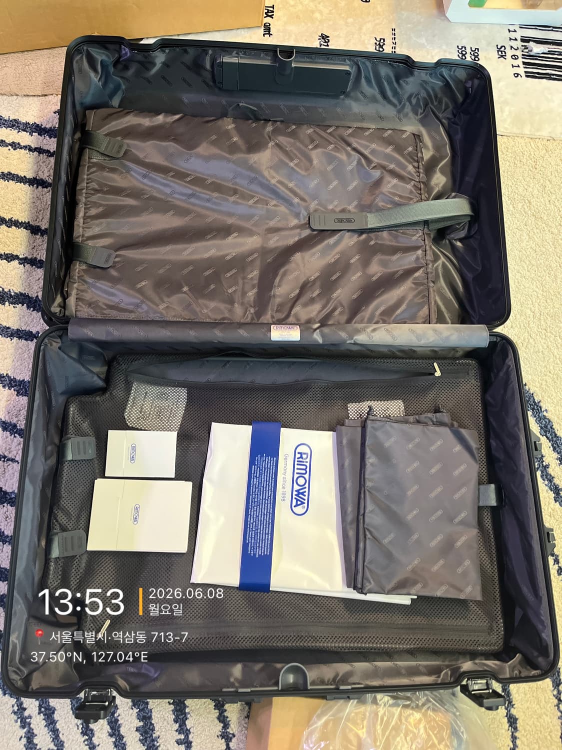 Rimowa Topas Stealth 77 e-tag 미사용 상품이미지6