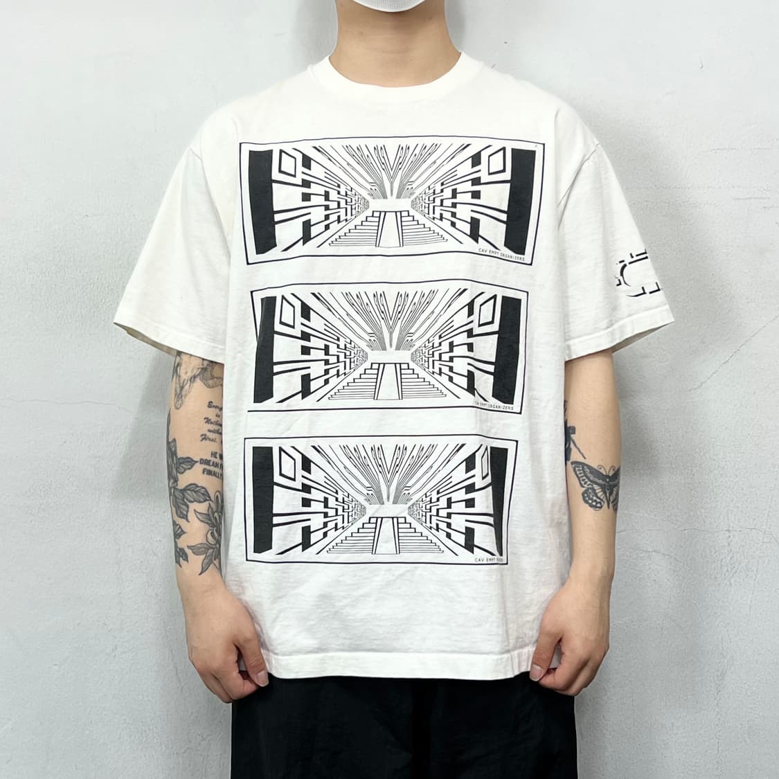 카브엠트 오버사이즈 프린티드 반팔 상품이미지3