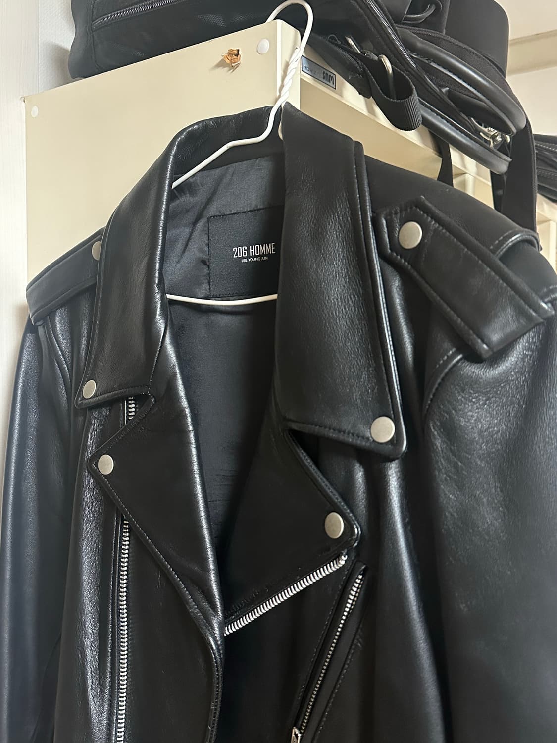 206옴므 가죽자켓 52사이즈 팝니다 상품이미지3