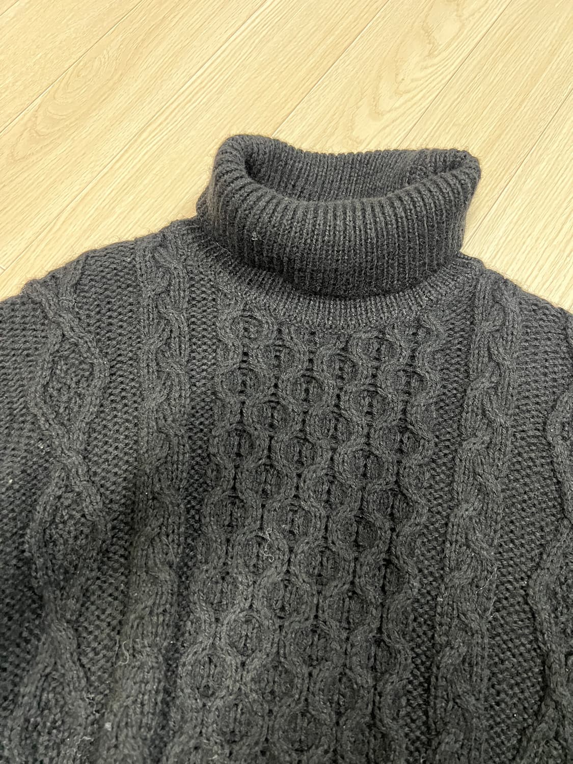 택포3) 케리울른밀즈 퓨어울100 터틀넥 니트 40 상품이미지2