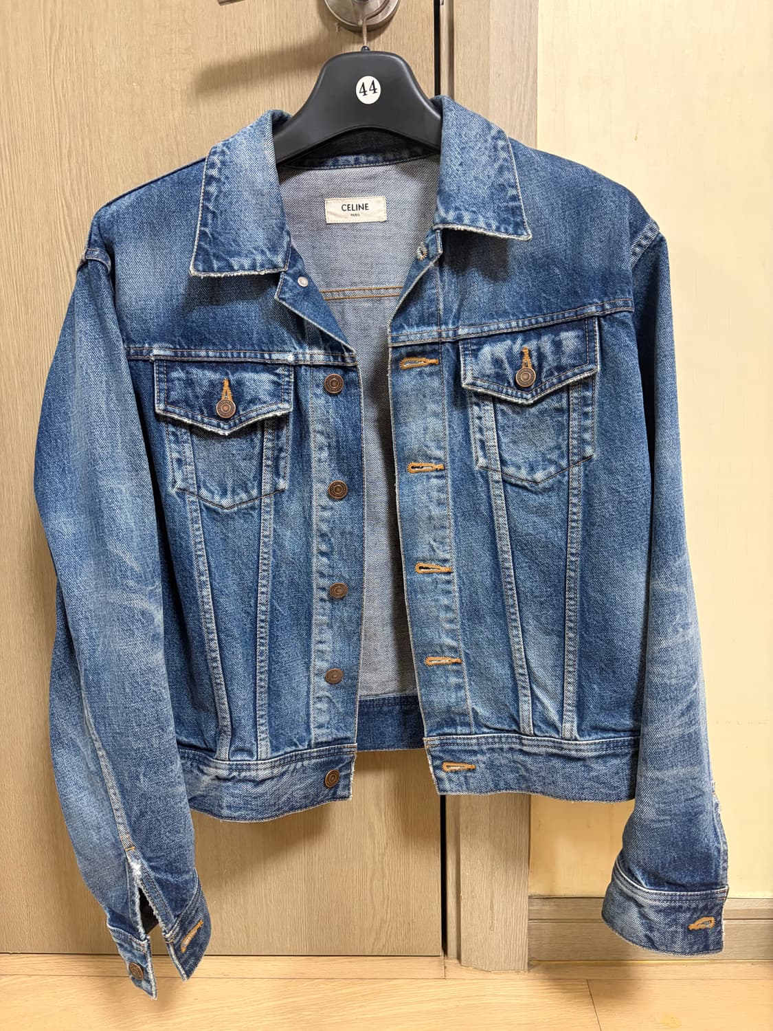 셀린느 문라이트 워싱 데님 자켓 상품이미지1
