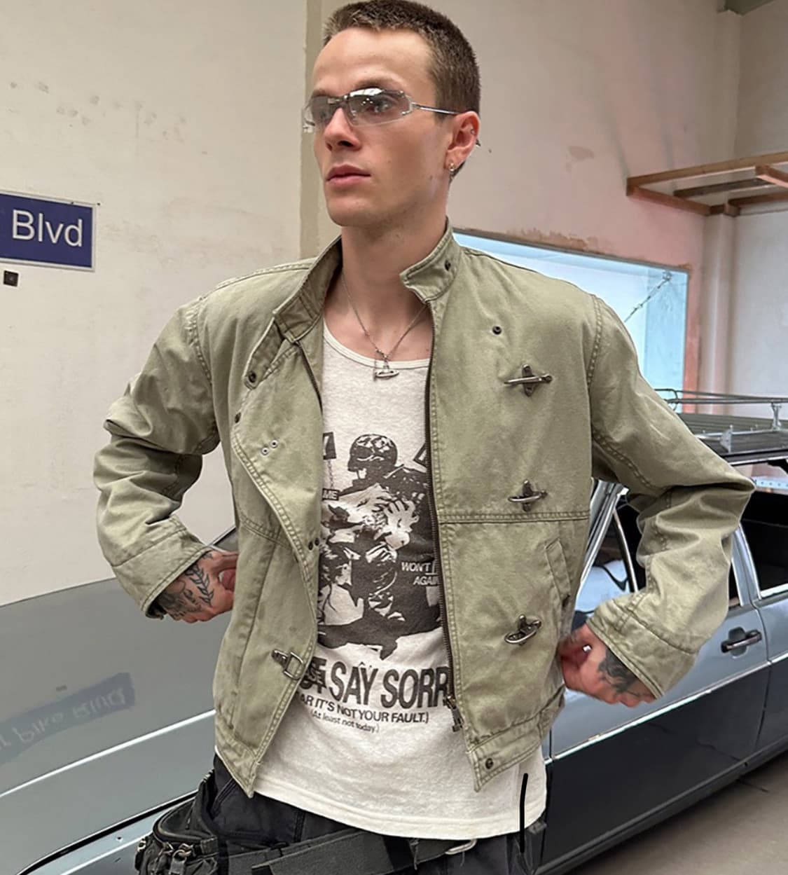 Distressed cropped Jacket  상품이미지1