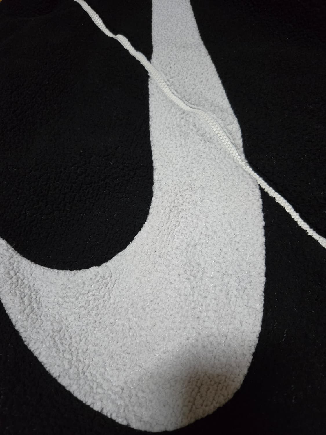 나이키 빅스우시 리버시블 후리스 점퍼(블랙+화이트) 상품이미지4