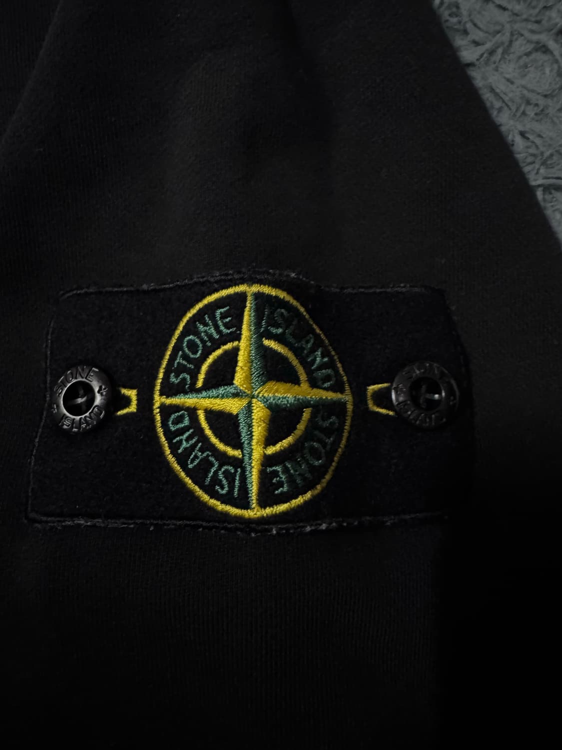 스톤아일랜드 맨투맨 블랙 M사이즈 상품이미지3