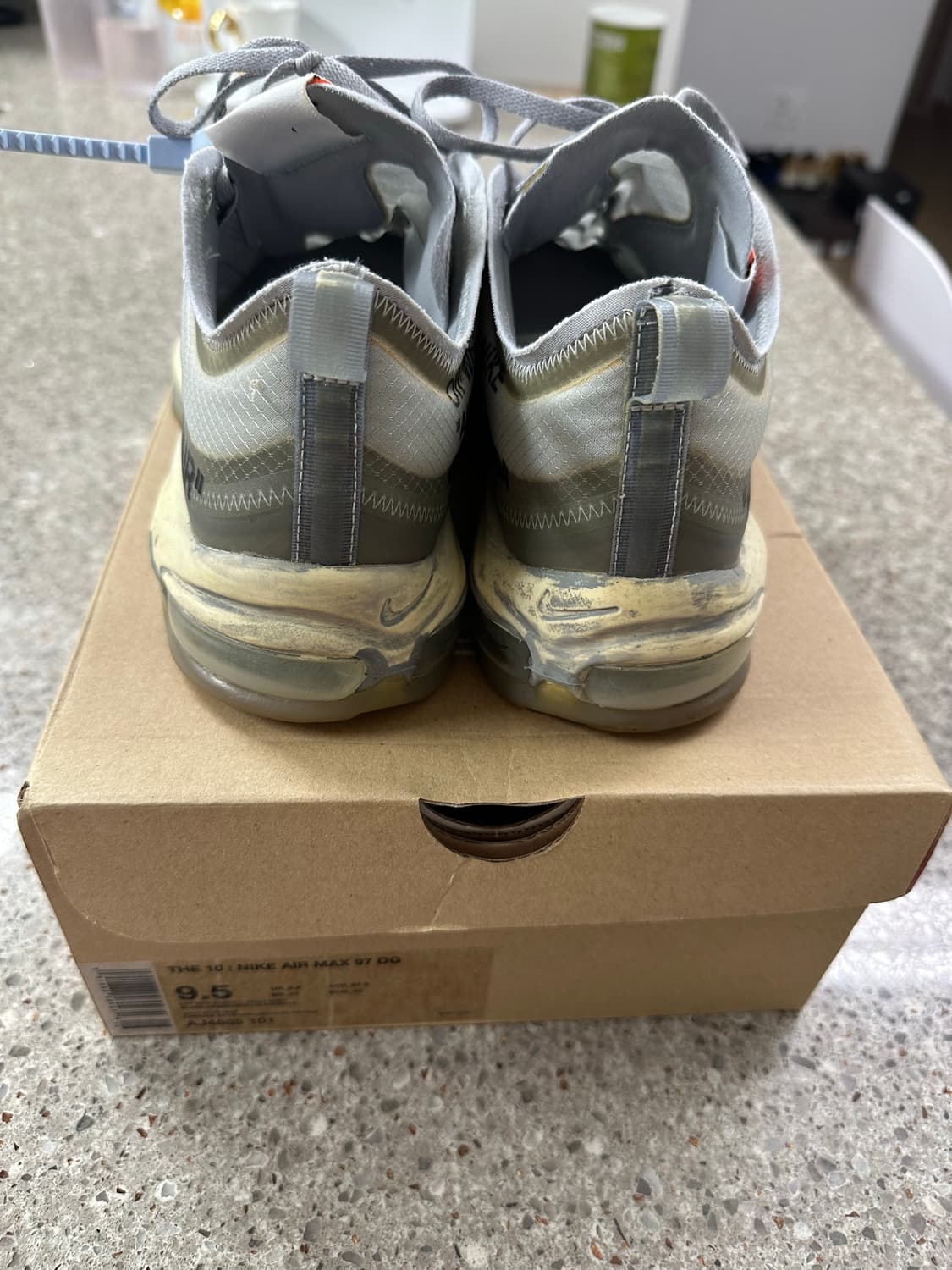 나이키 에어맥스97 Off-White OG 멘타 상품이미지4