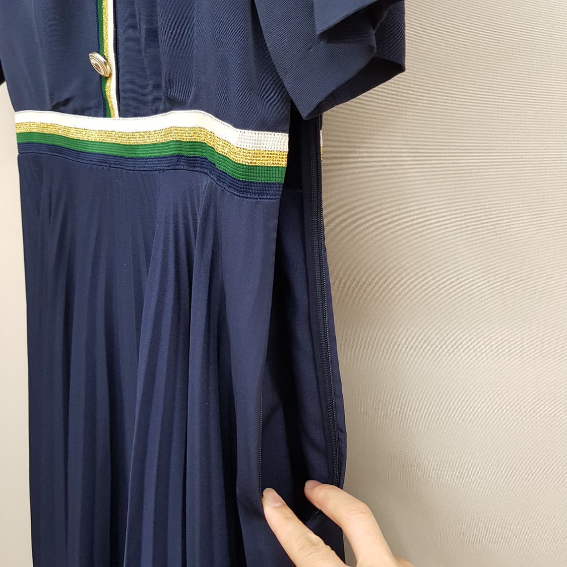 산드로 트리밍 플리츠 롱 원피스 34사이즈 상품이미지6