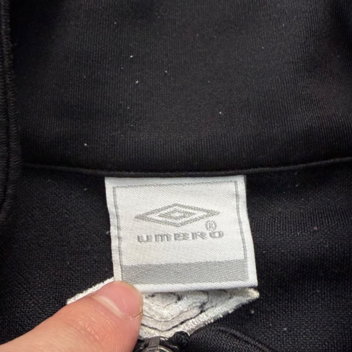 100 엄브로 져지  상품이미지3