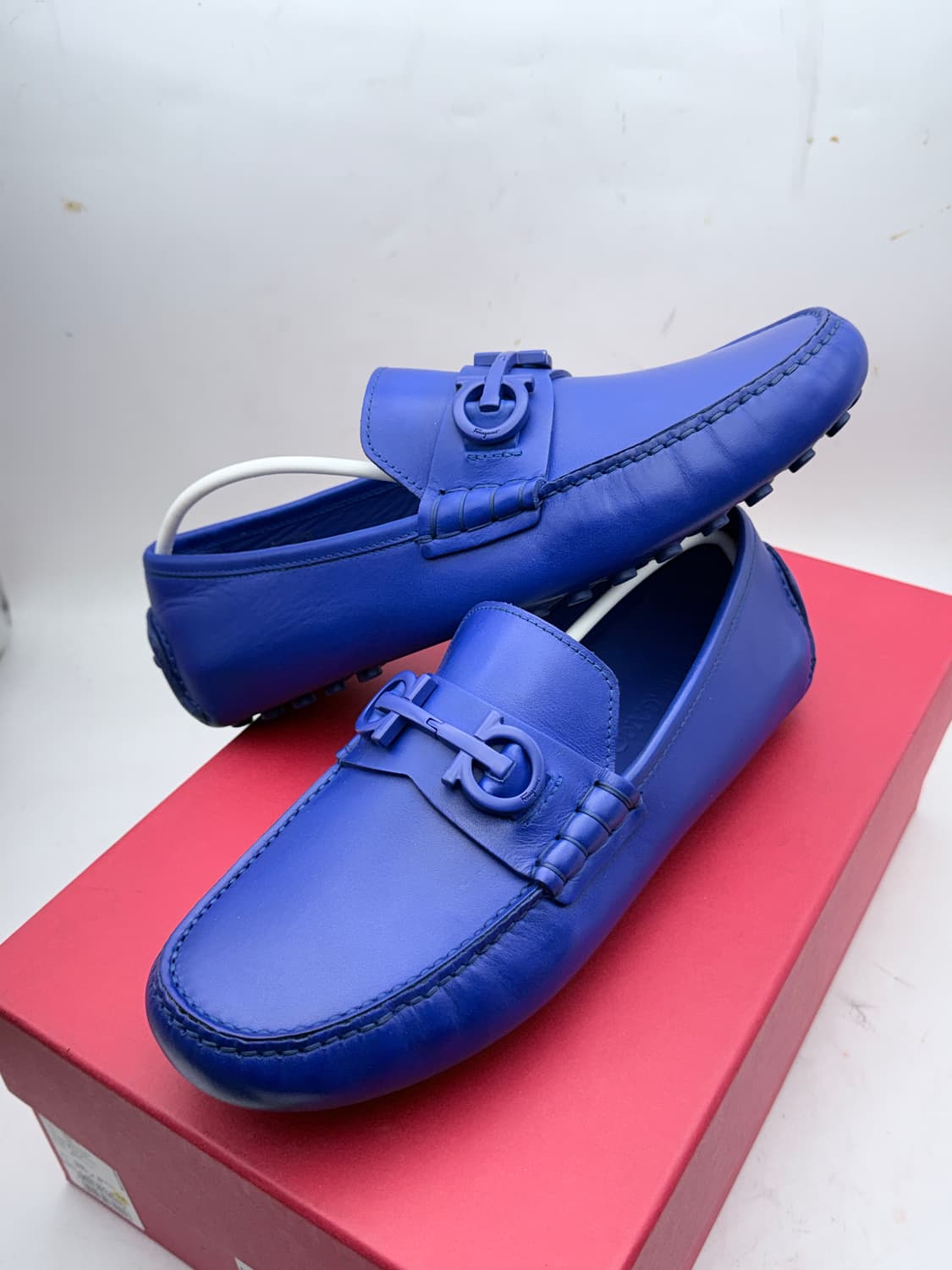 정품)페라가모250 상품이미지5