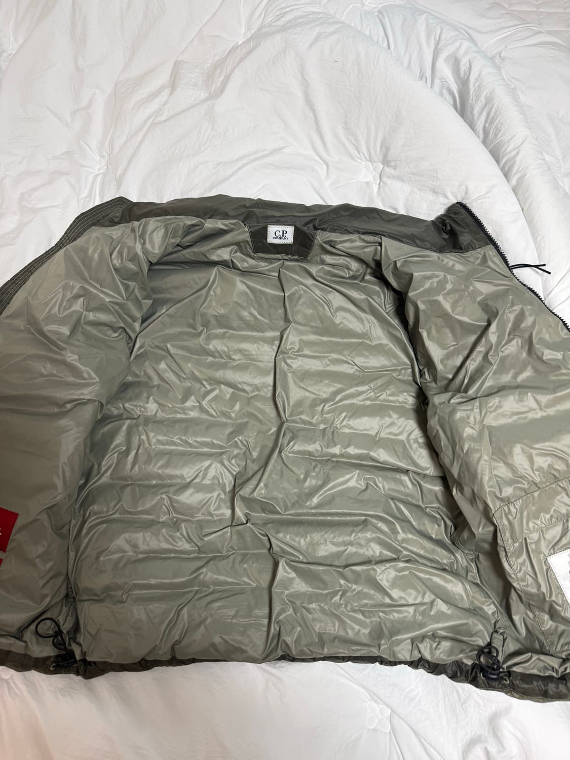 CP컴퍼니 dd쉘 경량패딩 상품이미지7