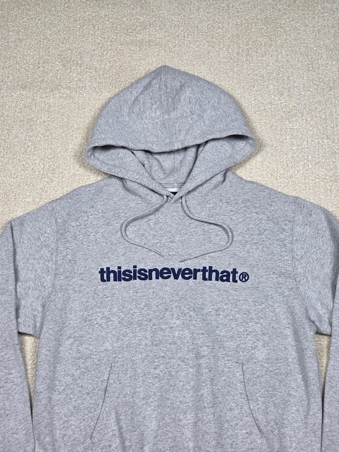 [디스이즈네버댓] T-로고 후드티 | 00273 상품이미지2