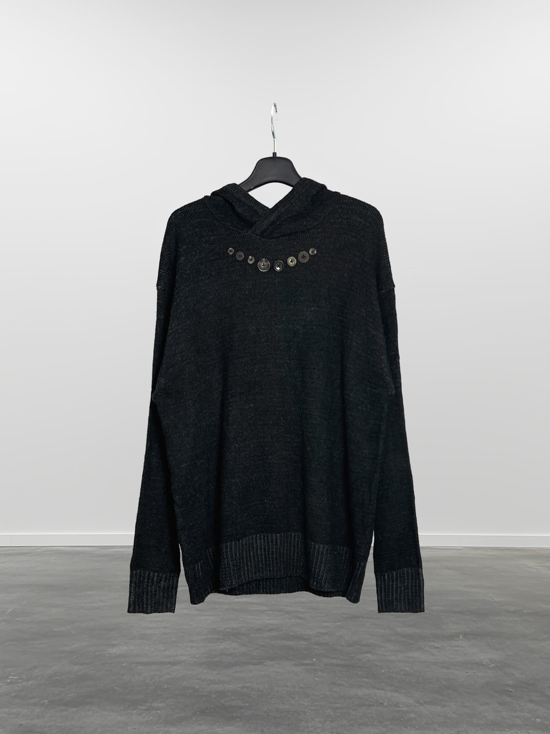 GU 버튼 커스텀 니트 후드 상품이미지1