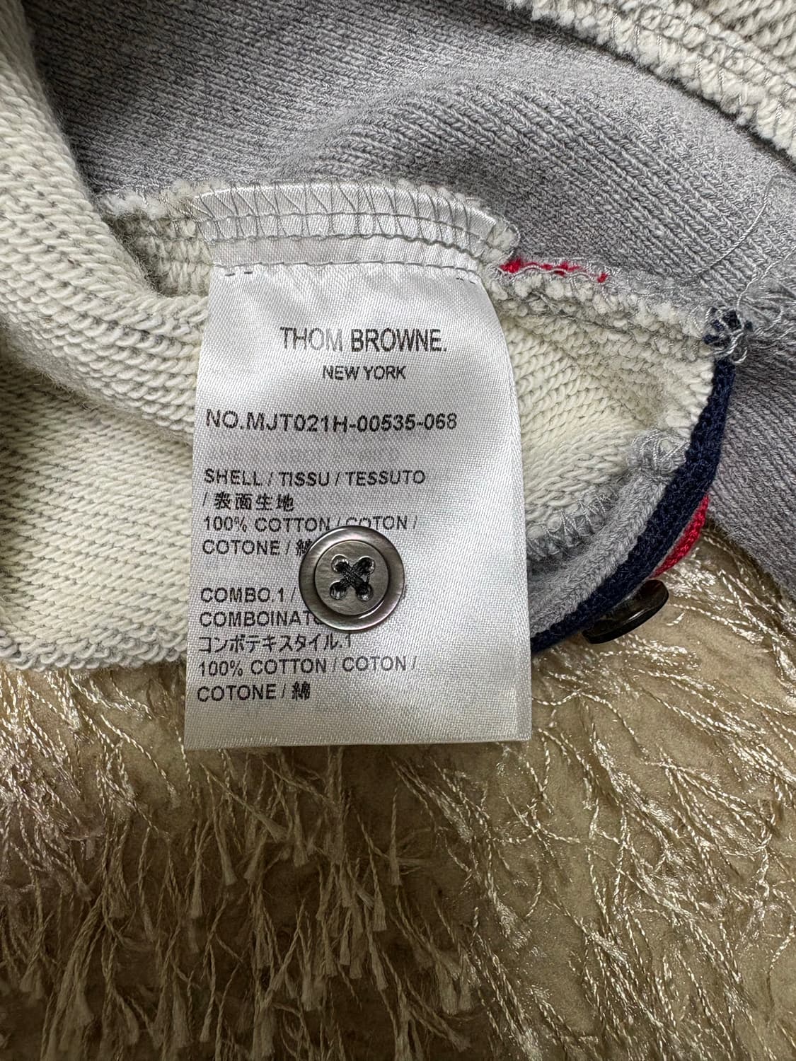 톰브라운 사선완장 맨투맨 그레이 상품이미지7