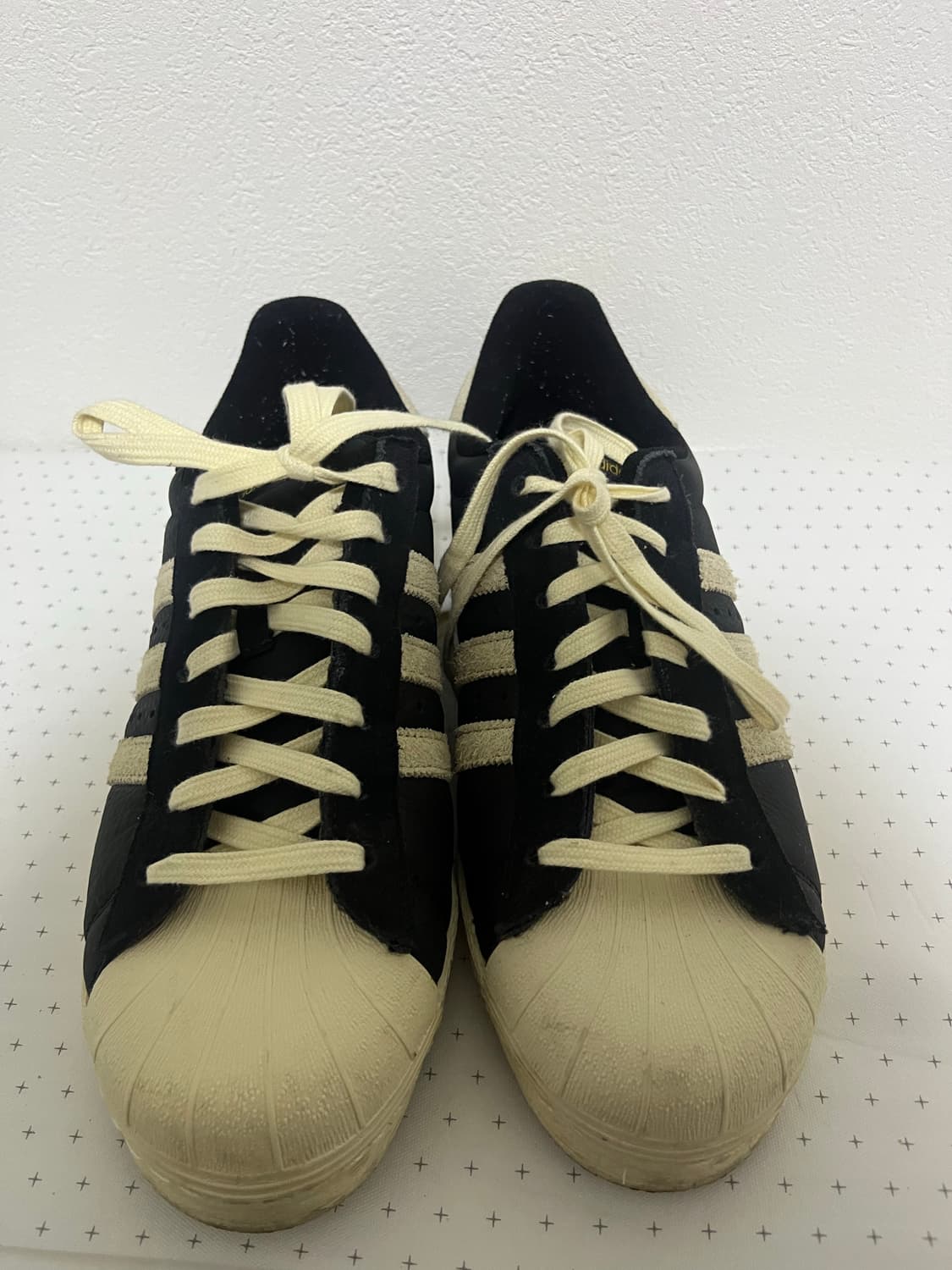 아디다스 슈퍼스타 82 블랙 화이트 상품이미지2