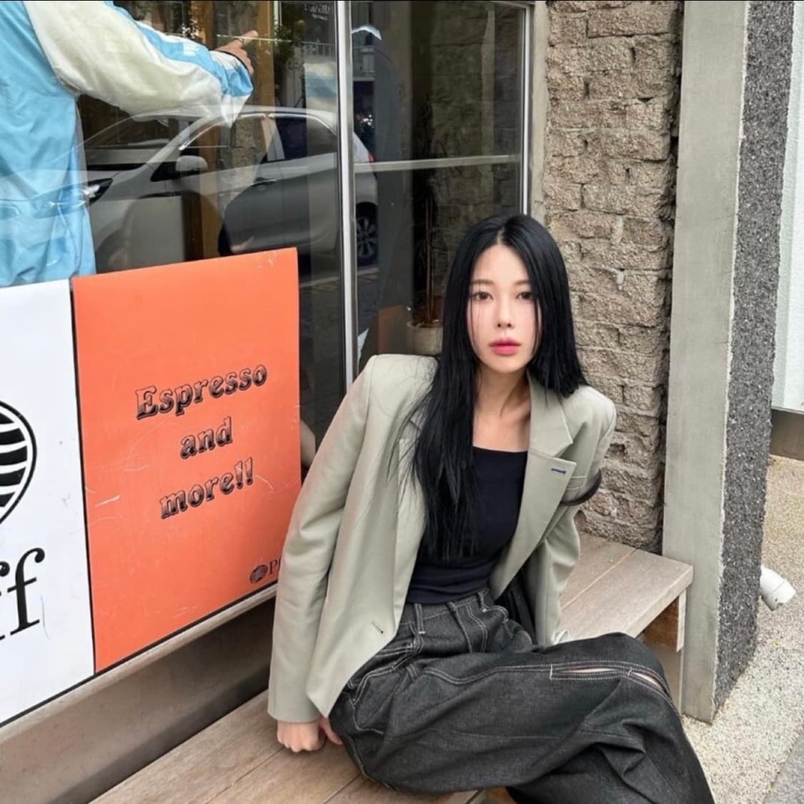 구호플러스 버튼 디테일 숏자켓 상품이미지2