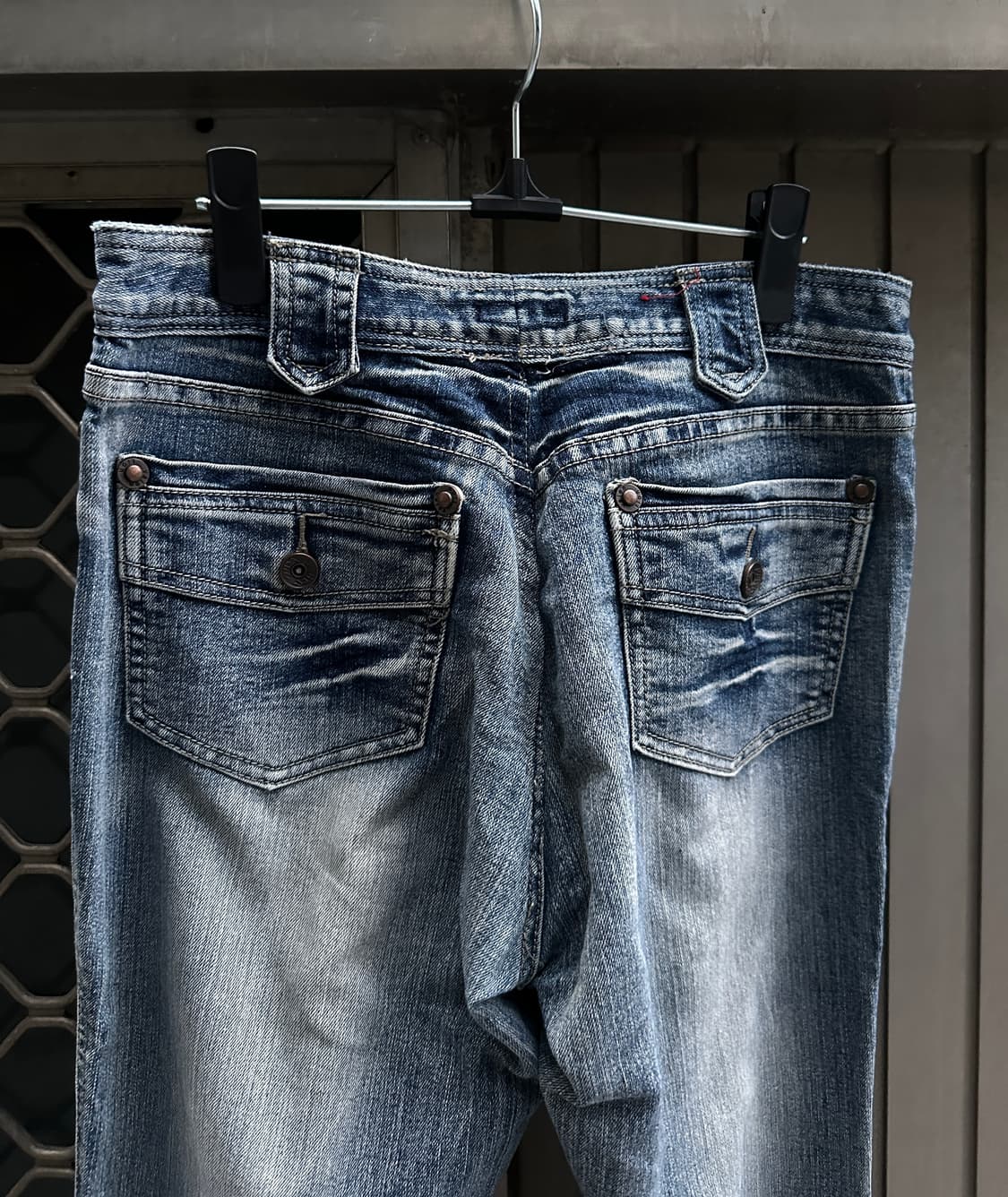 Vintage fade lines denim jeans 상품이미지5