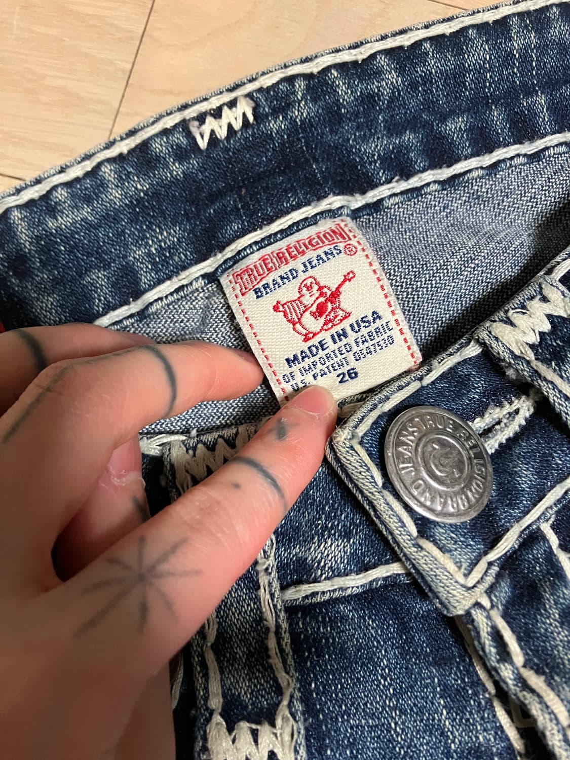 트루릴리전 JOEY SUPER T 부츠컷 데님진 여성 26 인치 상품이미지3