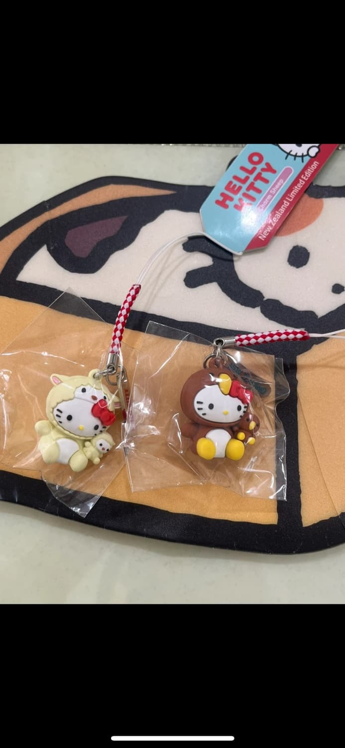🫶🏻헬로키티 한정판 키링🫶🏻 키위새,양 상품이미지1