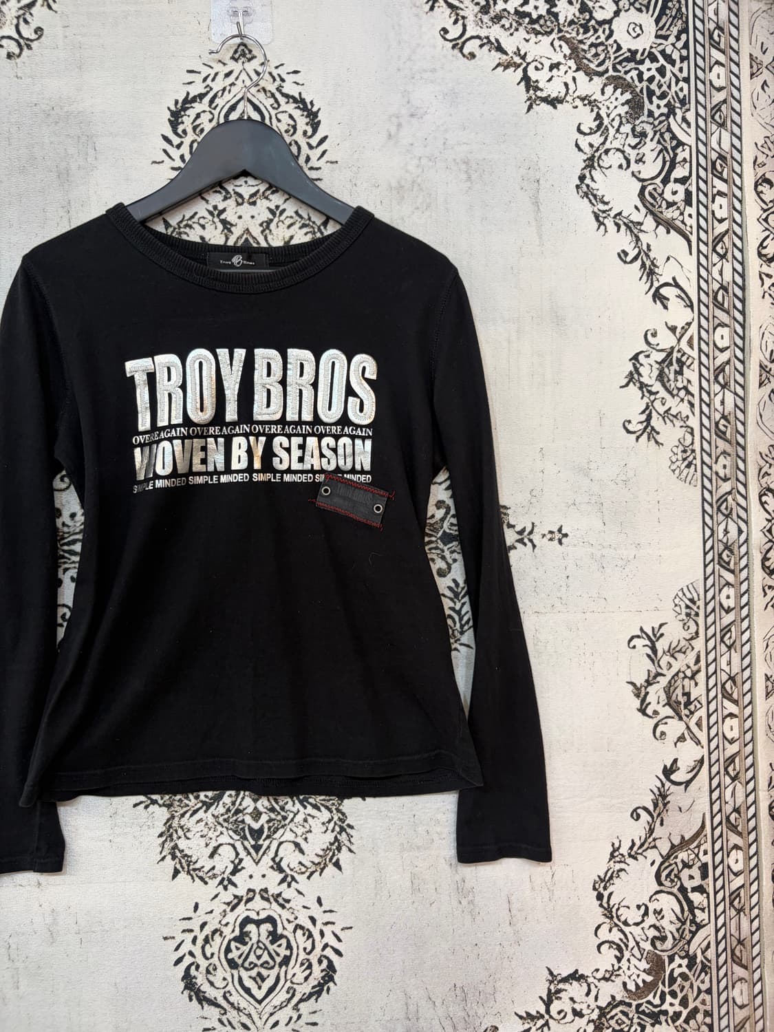 일본빈티지 Y2K 프린팅 스냅 디테일 롱슬리브 상품이미지4